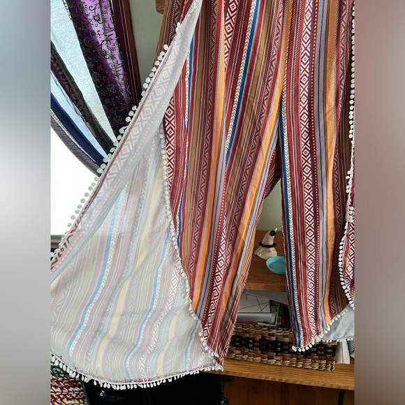 Like new multi colored wrap pants - Picture 2 of 2